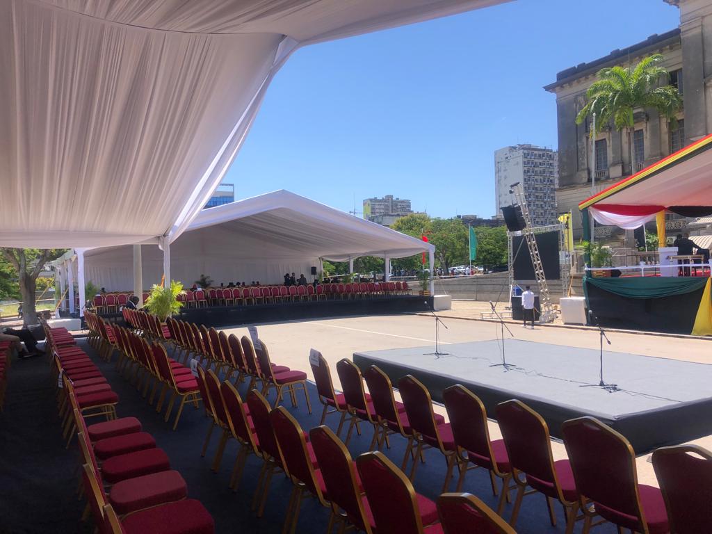 PHOTO-2024-02-07-18-50-17-2-1 Múltipla Brilha na Cerimónia de Tomada de Posse do Novo Edil de Maputo, Rasaque Manhique